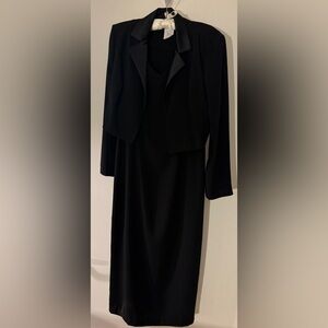 Elegant Black Long Sleeve Women's Dress